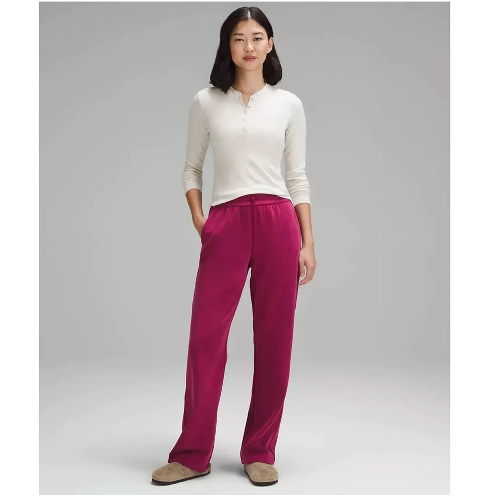 Lululemon Softstreme High-Rise Pant Regular Color Deep Luxe